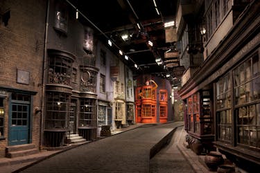 Warner Bros Studio Tour London – The Making of Harry Potter e excursão para pequenos grupos em Oxford